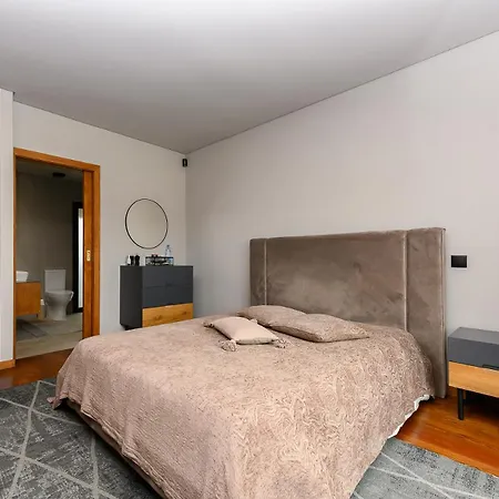 Villa Ab Real-estate *