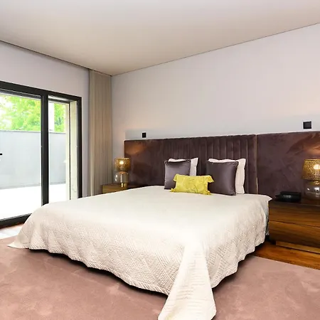 Villa Ab Real-estate Chamusca (Porto)