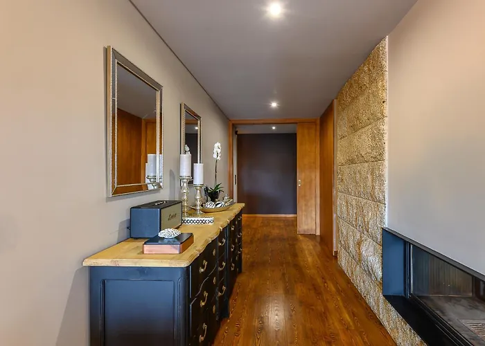 Villa Ab Real-estate