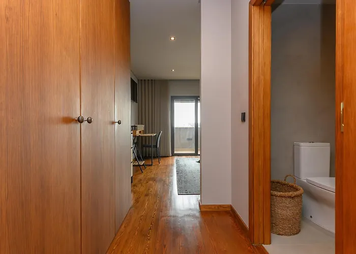 Villa Ab Real-estate *